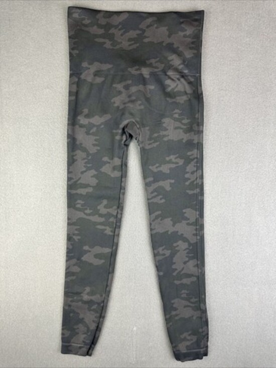 Spanx Look at Me Now Seamless Leggings(FL3515)-Small-Black Camouflage - Picture 6 of 6
